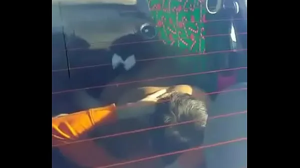 Couple caught doing 69 in car Video klip panas