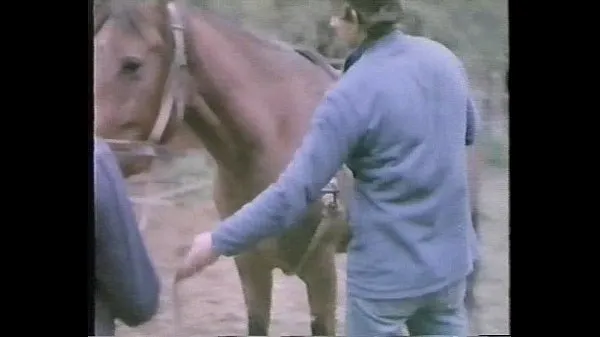 Hot La Perdizione aka Marina's Animals (1986 clips Videos