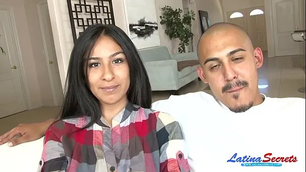 مقاطع فيديو ساخنة Sexy latina cindy fucks on cam