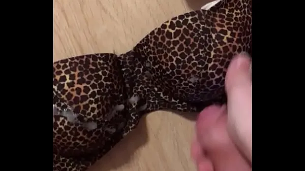 인기 Cum on my step mom sexy leopard bra 클립 동영상