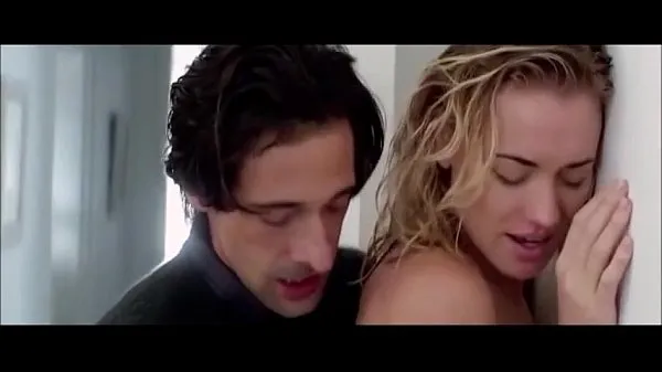 Kuumat Yvonne Strahovski nude in Manhattan Nights leikkeet Videot