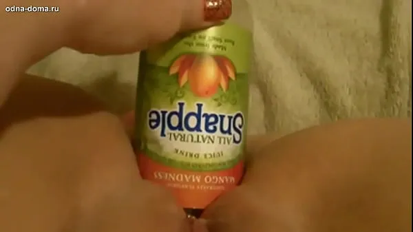 Vroči bottle of juice posnetki Video posnetki