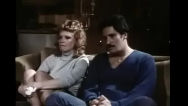 Καυτά Getting personal 1986 βίντεο κλιπ