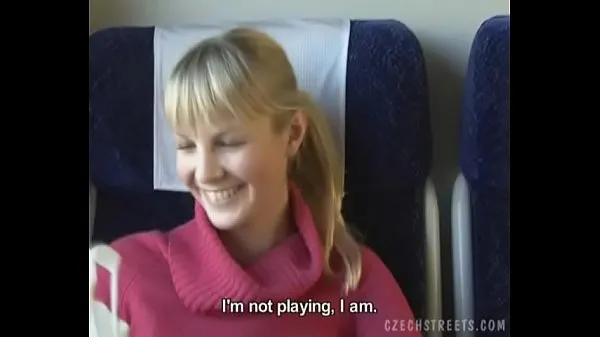 Hotte Czech streets Blonde girl in train klip videoer