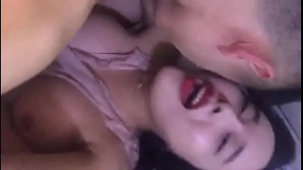 Vidéos Célèbre ladyboy chinois maison sexe clips populaires