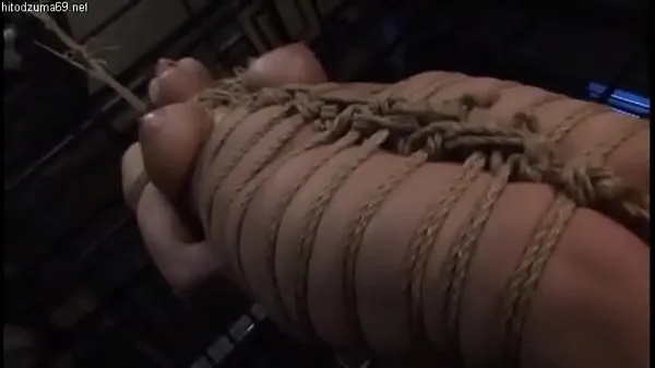 Heiße Dreckige asiatische Hure in Shibari wird b. verprügeltClips-Videos