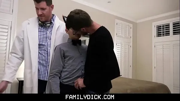 Gorące FamilyDick - Young trick or treater gets fucked by Stepdad and his buddy klipy Filmy