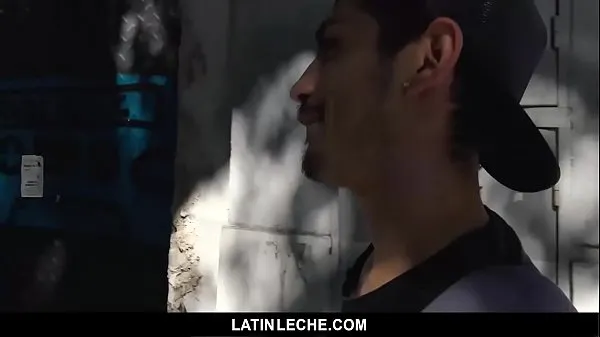 Žhavé klipy Sweet Latino (Gael) Agrees On Penetration For Some More Money - Latin Leche Videa