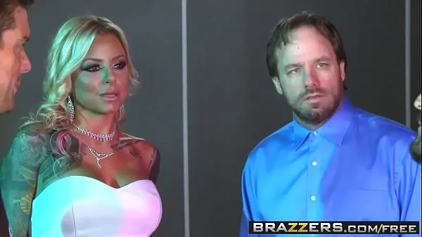 Vídeos Brazzers - histórias reais de esposas - (Britney Shannon, Ramon Tommy, Gunn populares