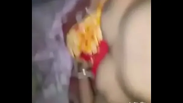 Vidéos Telugu tante noir gros puku gros seins lâches clips populaires