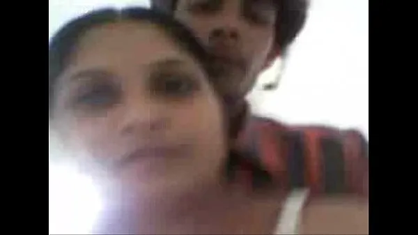 ホットな indian aunt and nephew affair クリップのビデオ