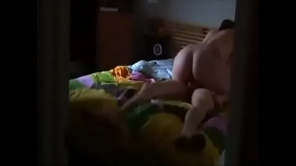 Hot Filho filmou o pai metendo a rola na xana da sua mãe clips Videos