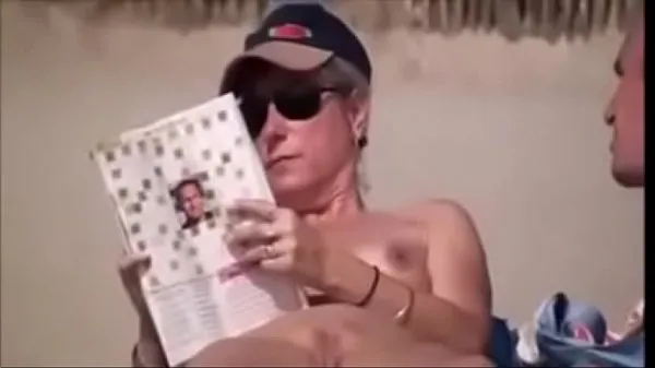 Nude Beach - More Hot Scenes from Cap d'Agde clip hấp dẫn Video