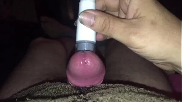 Vaya gustazo da el vibrador en el frenillo frenulum clip hấp dẫn Video