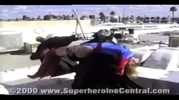 Populaire Superheroine clips Video's