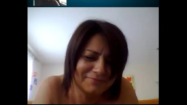 Vroči Italian Mature Woman on Skype 2 posnetki Video posnetki