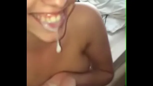 مقاطع فيديو ساخنة cumshot