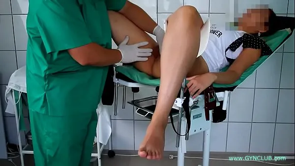 Vidéos Examen Gyno # 76 clips populaires