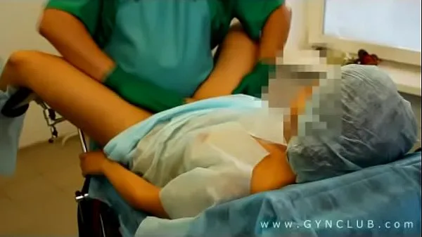 Vidéos Examen Gyno 77 clips populaires