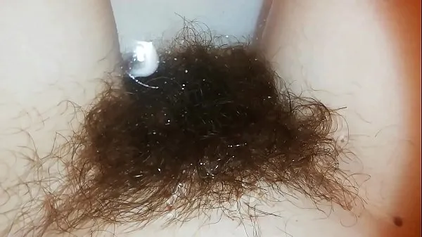 Vídeos de Super peludo bush fetish video peludo coño bajo el agua en primer plano clips calientes