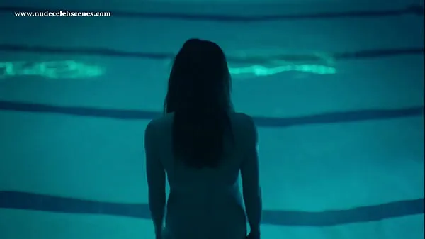 Vidéos Kathryn Hahn - plongeon intégral frontal dans Mme Fletcher S01E02 1080p clips populaires