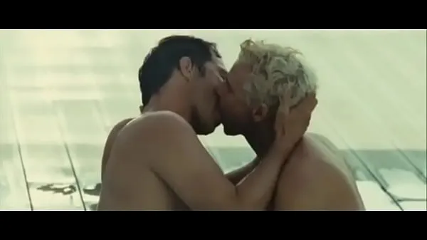 مقاطع فيديو ساخنة Gay Kiss from Mainstream Movies