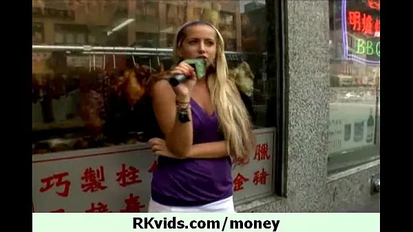 Populære Girl getting cash for some love 10 klipp videoer