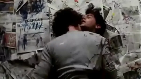 Hot Gay Kiss from Mainstream Movies clips Videos