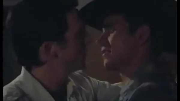 Népszerű Gay Kiss from Movie Is It Just Me between actors Nicholas Downs and David Loren klipek videók