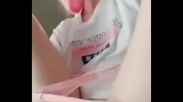 Hot Pink wig masturbates with her fingers chicha rosadita clips Videos
