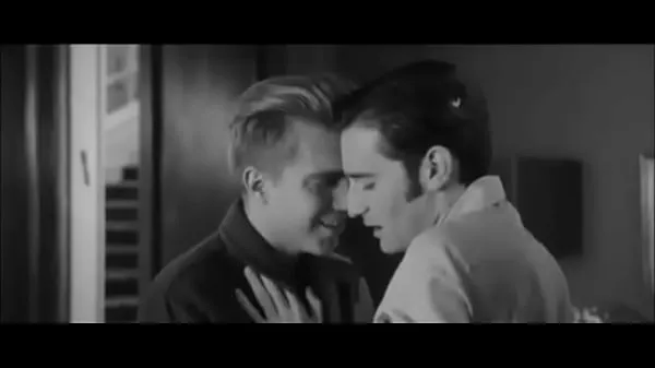 Vídeos de Escena de beso gay de la película de 2011 Let My People Go clips calientes