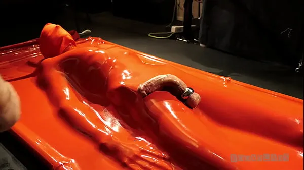 Populaire Boundlads - Senstitive Slave in Vacbed clips Video's