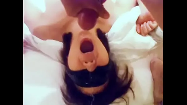 Горячие Японская эякуляция в рот в любительском видео клипы Видео