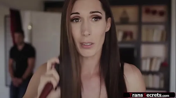 Populære Ts stepmom Melanie Brooks sucks stepson klipp videoer