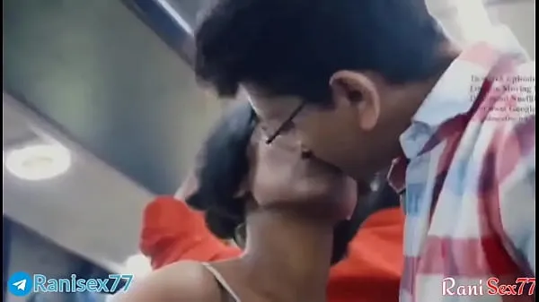 Teen girl fucked in Running bus, Full hindi audio Video klip panas