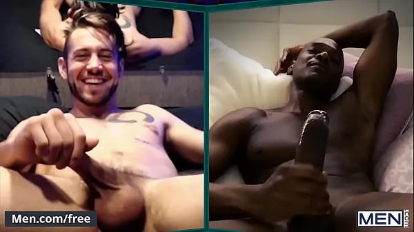 Vidéos Six hommes se réunissent lors d'un appel vidéo, certains baisent leurs trous avec des godes tandis que d'autres caressent leurs bites - Hommes clips populaires