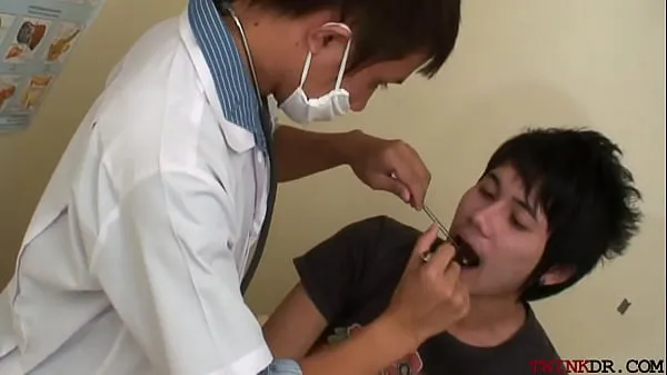 گرم Slim Asian patient barebacked by doctor for cumshot کلپس ویڈیوز