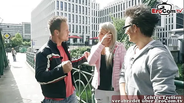 Heta STREET FLIRT - German blonde teen picked up for anal threesome klipp Videor