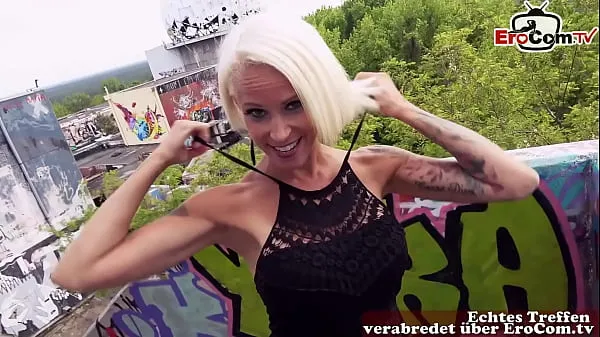 Sıcak Skinny german blonde Milf pick up online for outdoor sex klip Videolar