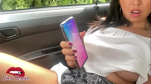 Populaire Showing off and seducing. I love showing off my ass on the road and going to the park to eat cream while I have my vibrator in my wet pussy clips Video's