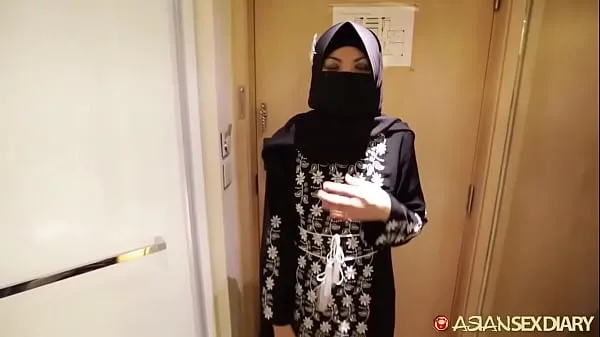 Hot 18yo Hijab arab muslim teen in Tel Aviv Israel sucking and fucking big white cock clips Videos