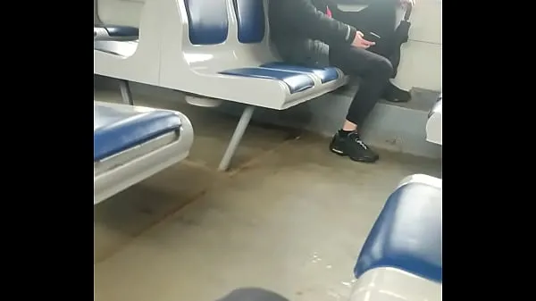 Populárne Young guy jerks off in front of another lad in a public train klipy Videá