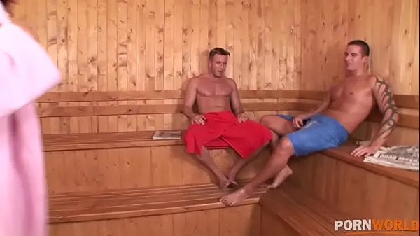 Žhavé klipy Hot and Sticky in the Sauna GP1620 Videa