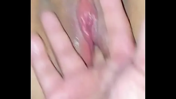 Hot Newly shaved pink vagina girl gets her fingers in the bathtub clips Videos