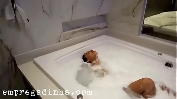 Playing in the whirlpool and shower clip hấp dẫn Video