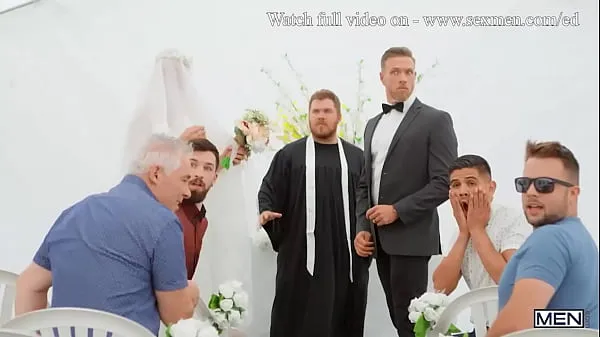 Vidéos Boules de mariage - Uncut / HOMMES / Alex Mecum, Malik Delgaty, Benjamin Blue / flux complet sur clips populaires