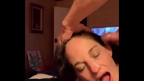 مقاطع فيديو ساخنة Teacher gets Double cum facial from 18yo