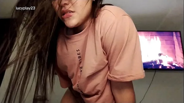 Video klip Horny Colombian model masturbating in her room panas