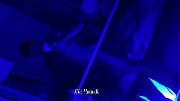 Vidéos Je n'ai pas pu à la e de mon COPAIN, j'ai tété, j'ai je me suis assise jusqu'à GOZAR ! (Elle Hotwife Officielle et Carrero 18 clips populaires