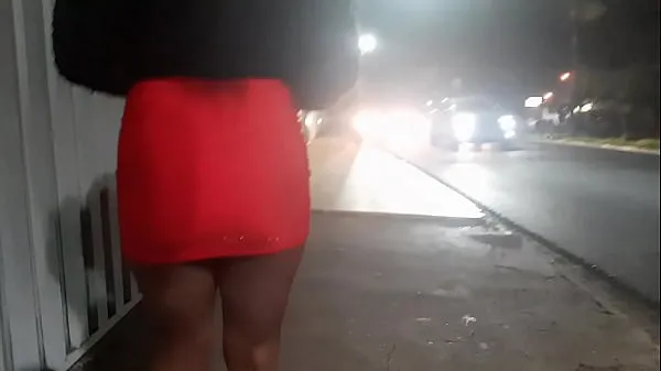 Populaire neighbor caught fucking couple on the street clips Video's